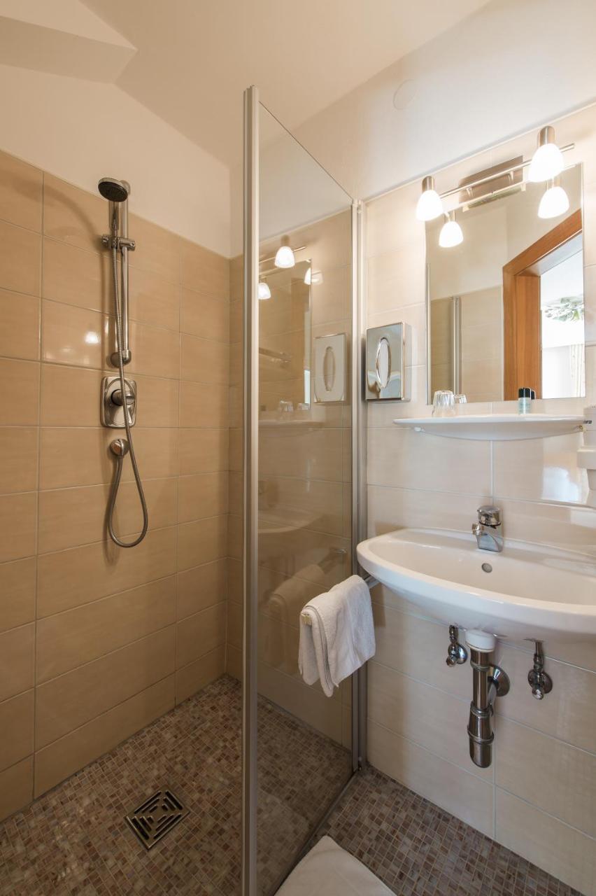 Gasthof Hotel Hauslwirt Голлинг-на-Хальцахе Экстерьер фото